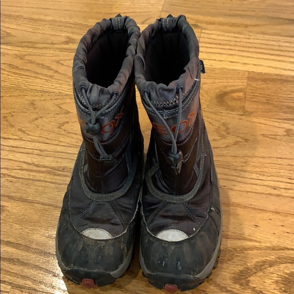 Black/dark gray Georgia snow boots